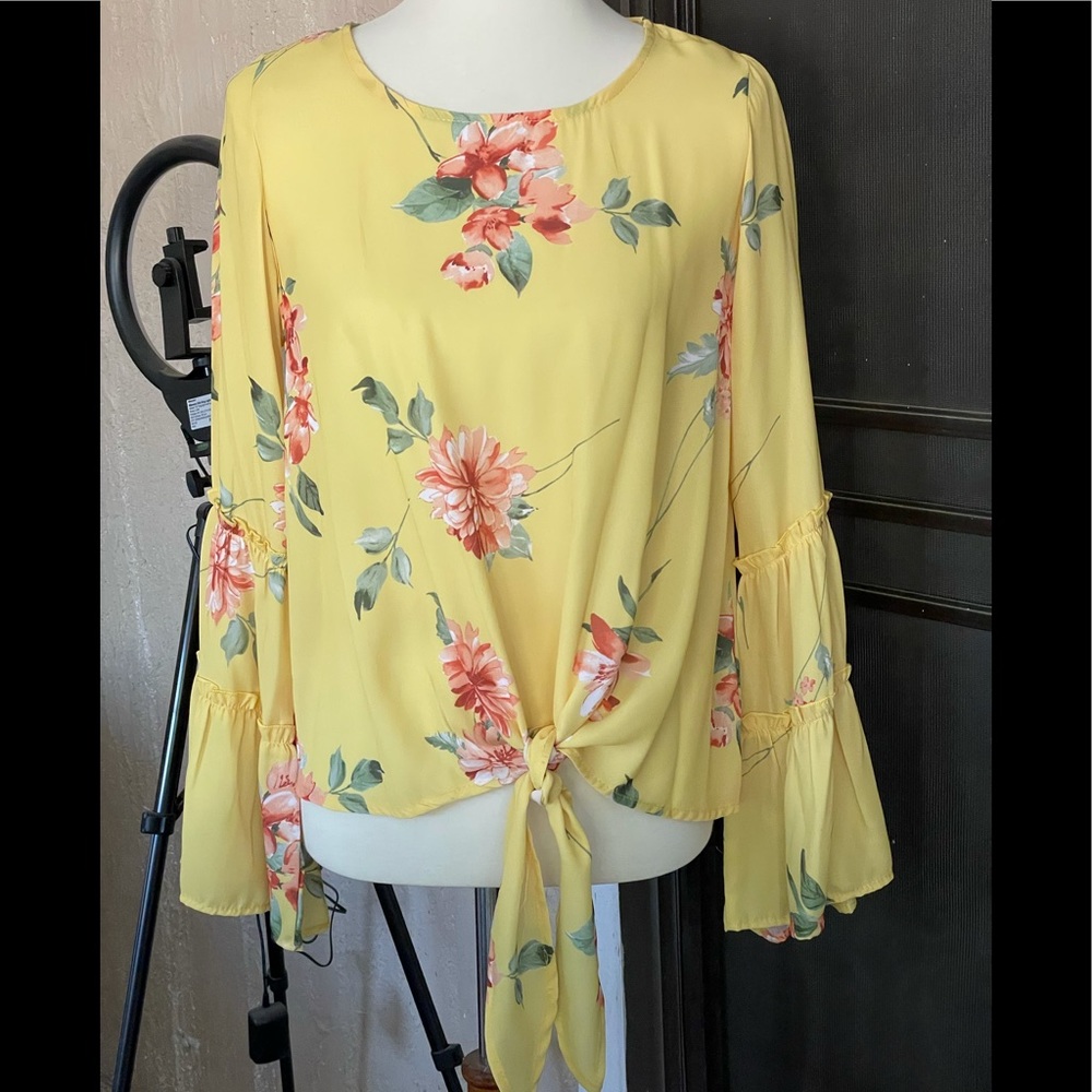 Peach Love California Yellow Floral Tie-Front Top - Picture 7 of 9